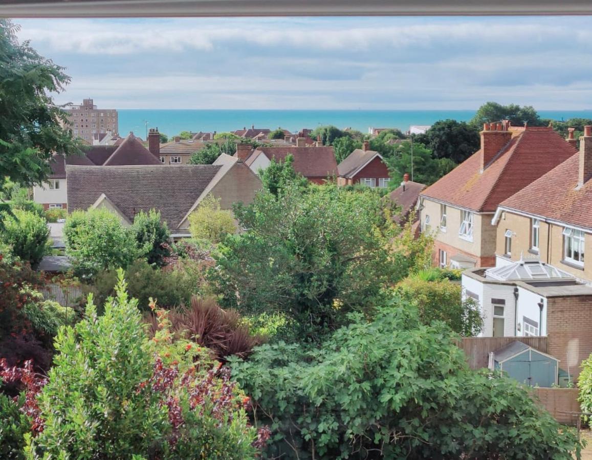 Bexhill Sea Stay Flat 2 ภายนอก รูปภาพ